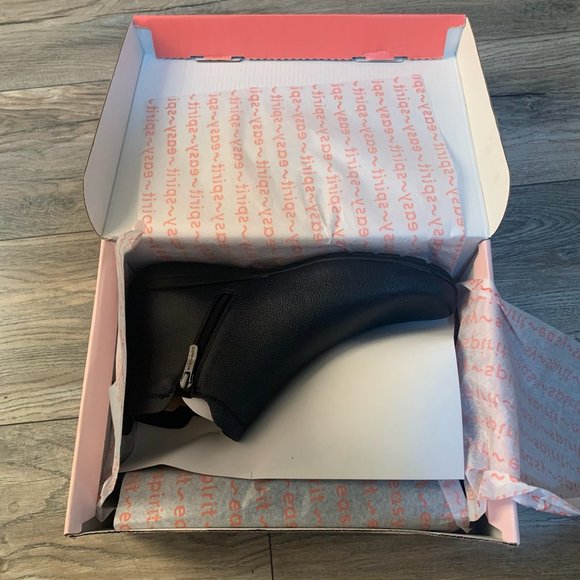 NWT EASY SPIRIT ALEXIA 3 ANKLE BOOTS DARK BLUE 11 - Picture 5 of 6